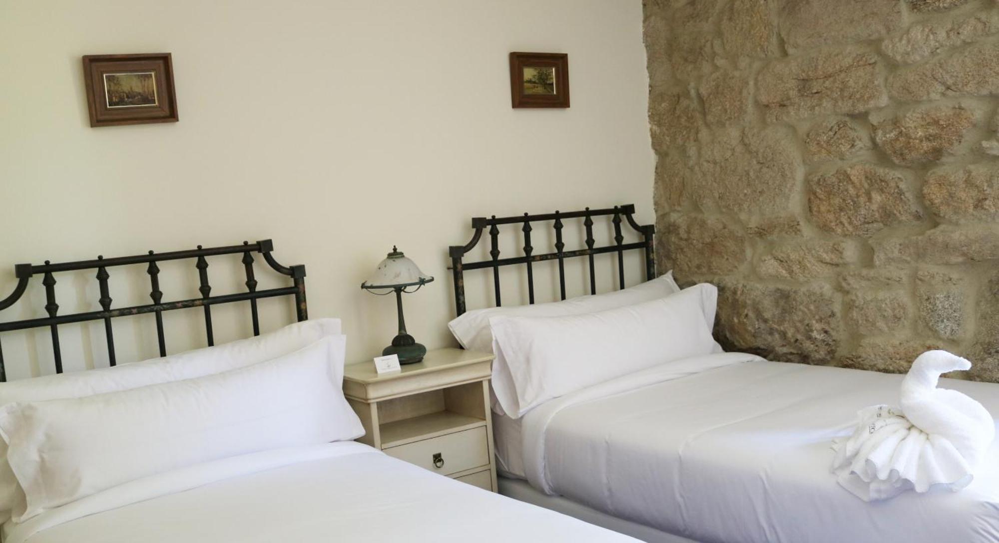Jardines Pazo a Fabrica Guest House Celanova Exterior foto