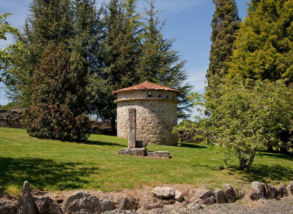 Jardines Pazo a Fabrica Guest House Celanova Exterior foto